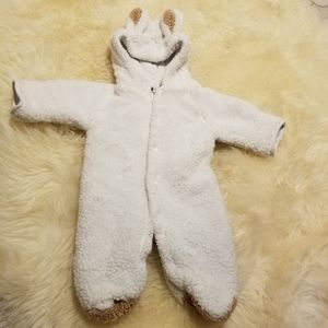 Spunky Kids Bear White costume cold bunting 6 mo